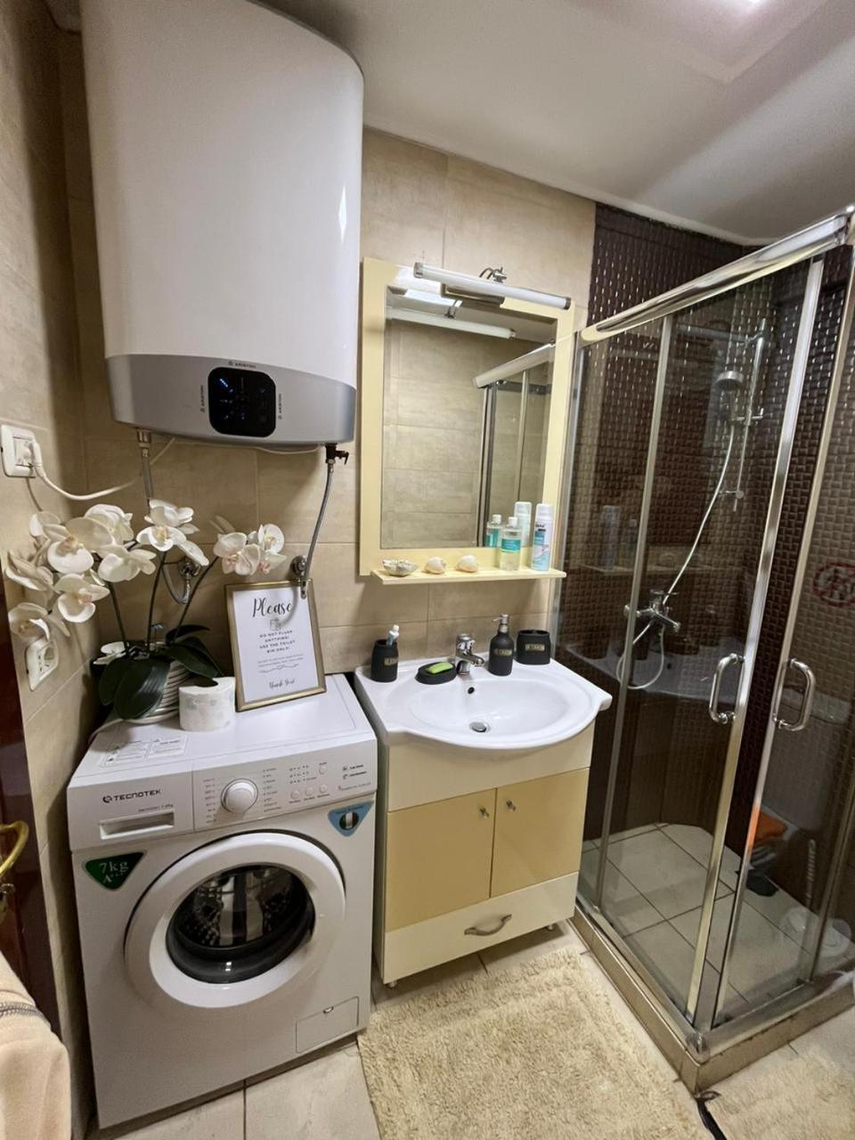 Tirana Center Tourist Apartment Экстерьер фото